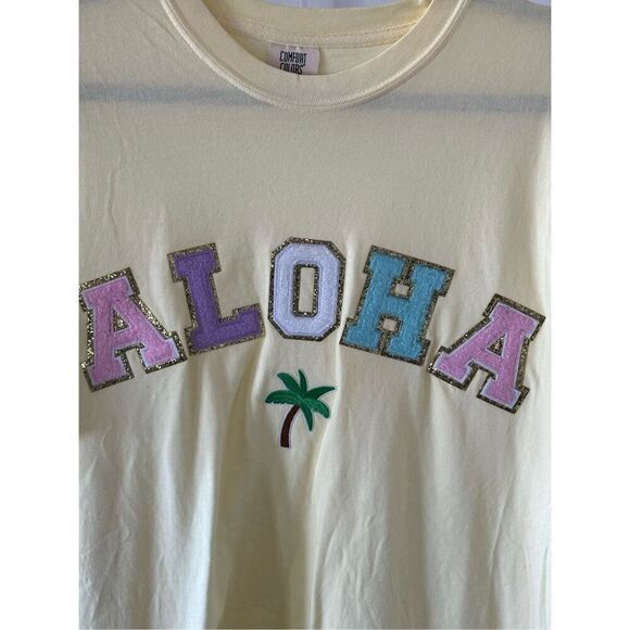 Aloha Chenille Patches Palm tree Comfort Colors t-shirt Womens XL Yellow - Picture 2 of 3